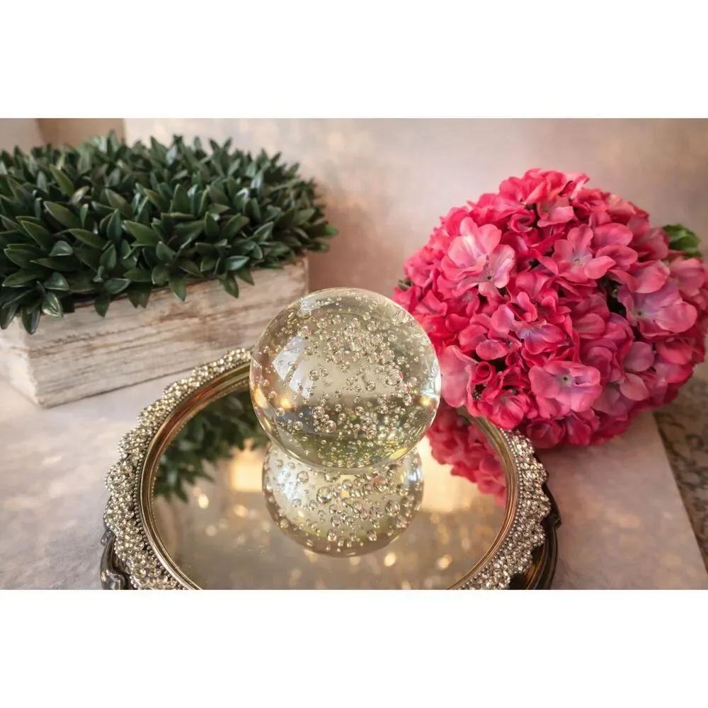 Beautiful vintage clear glass controlled bubble paperweight